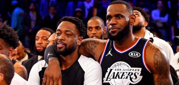 德益配资 韦德揭示“史上最佳球员”之争，为啥对勒布朗詹姆斯“不公平”